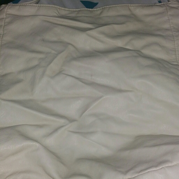 BUTTERY SOFT LEATHER CROSSBOW BAG - Picture 3 of 4